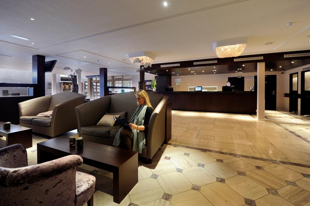 Van Der Valk Hotel Венло Интерьер фото
