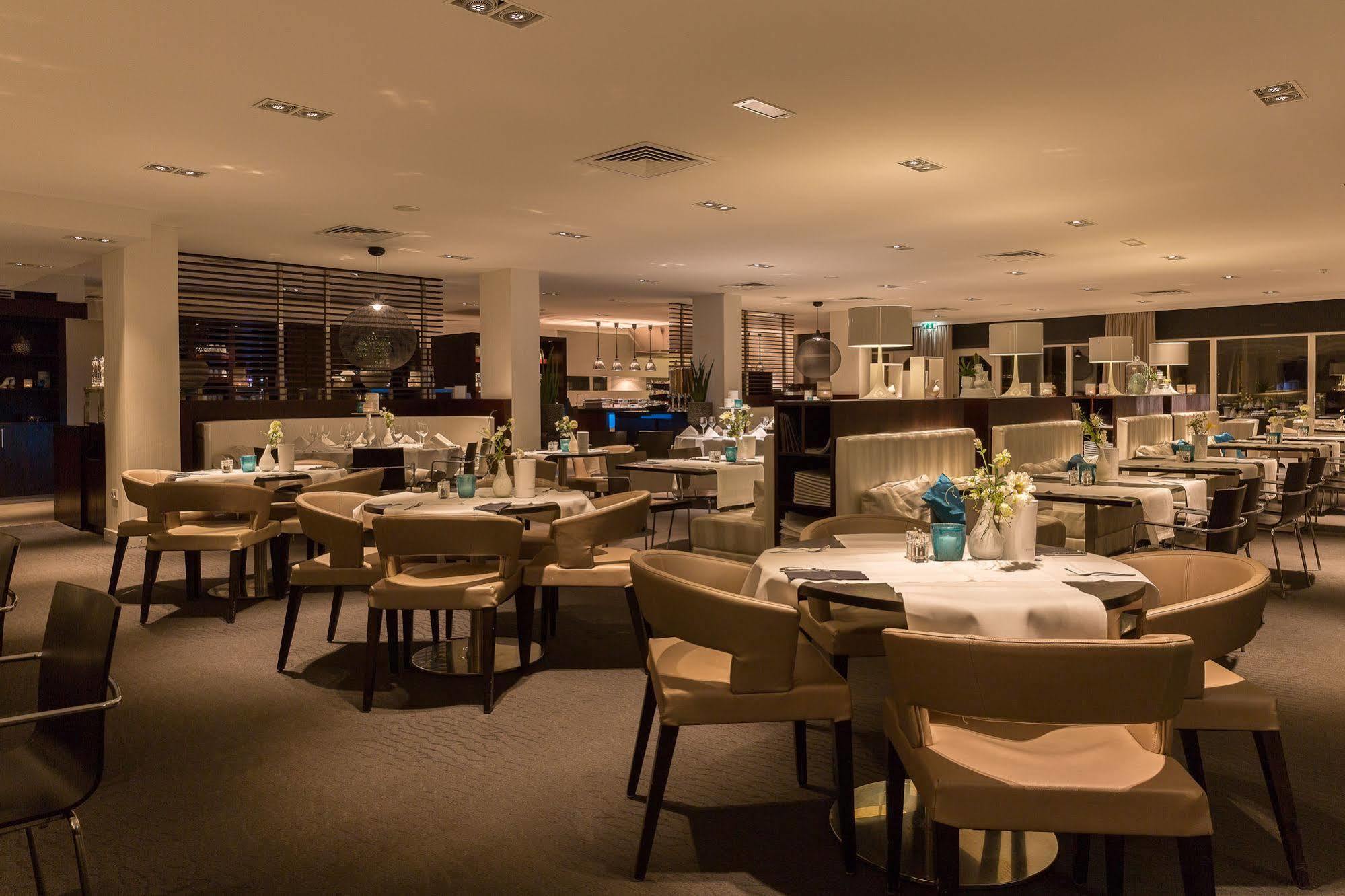 Van Der Valk Hotel Венло Экстерьер фото
